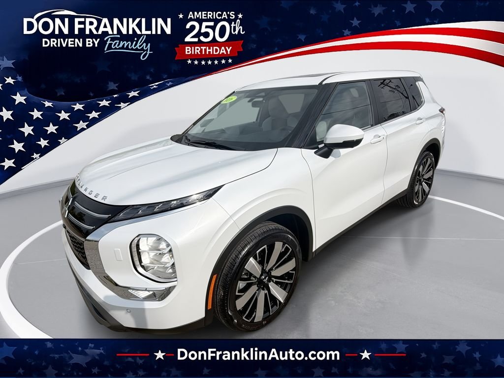 New 2026 White Mitsubishi SE image 1
