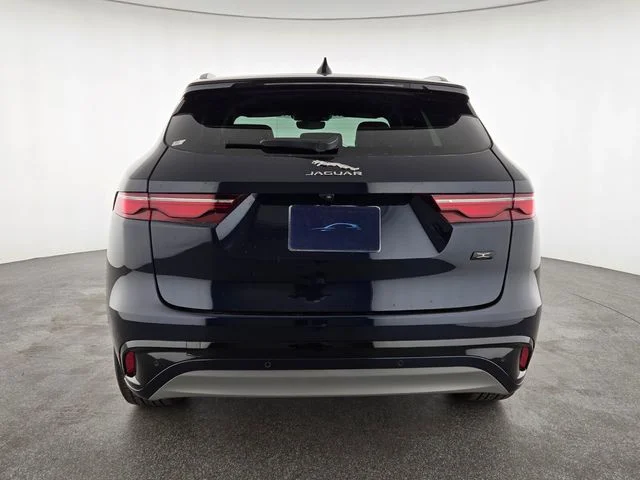 2026 Jaguar F-Pace R-Dynamic S - Photo 7