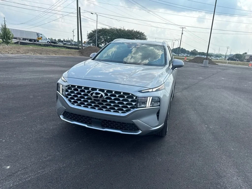 Certified Used 2021 Silver Hyundai SEL image 5