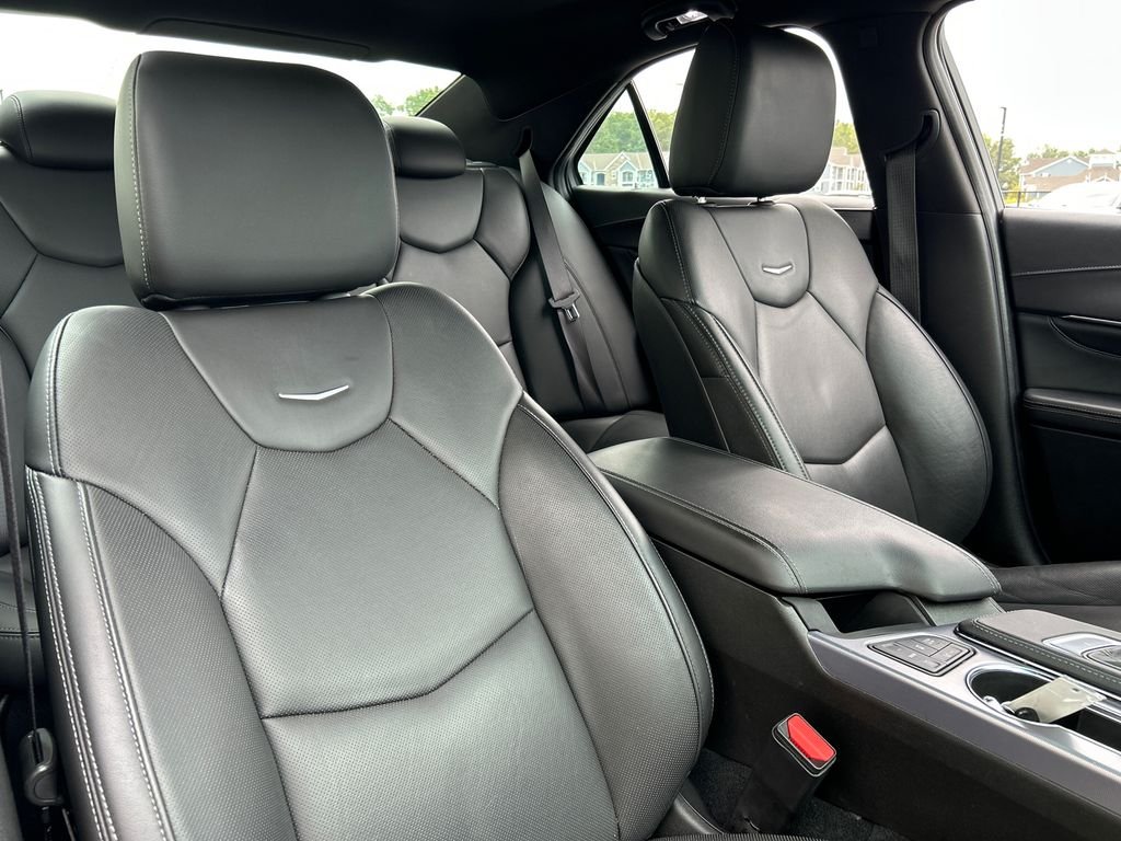 Used 2024 Silver Cadillac Premium Luxury image 26