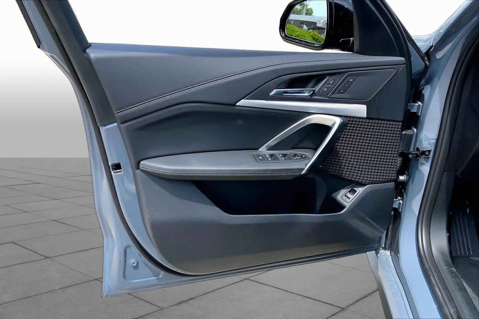 New 2026 Storm Bay Metallic BMW xDrive28i image 10