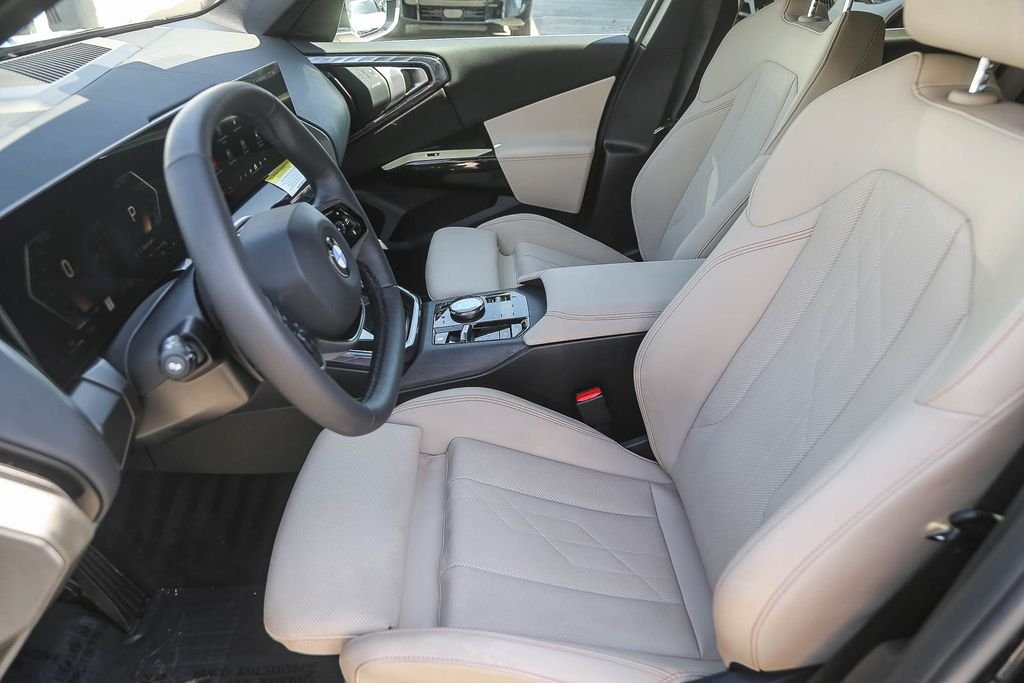 Used 2026 Black Sapphire Metallic BMW 30 xDrive image 13