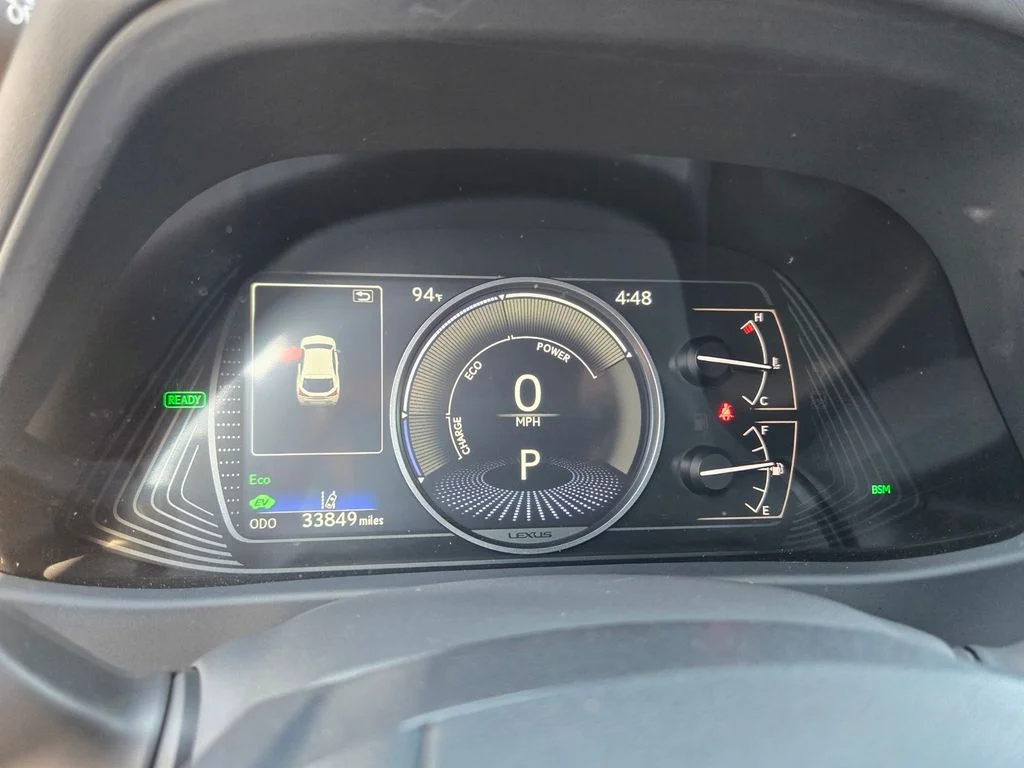Used 2022 Silver Lexus 250h Base image 23