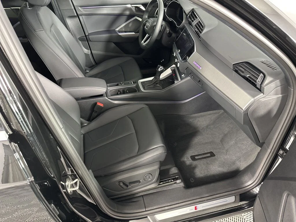 Used 2025 Black Audi Premium Plus image 6