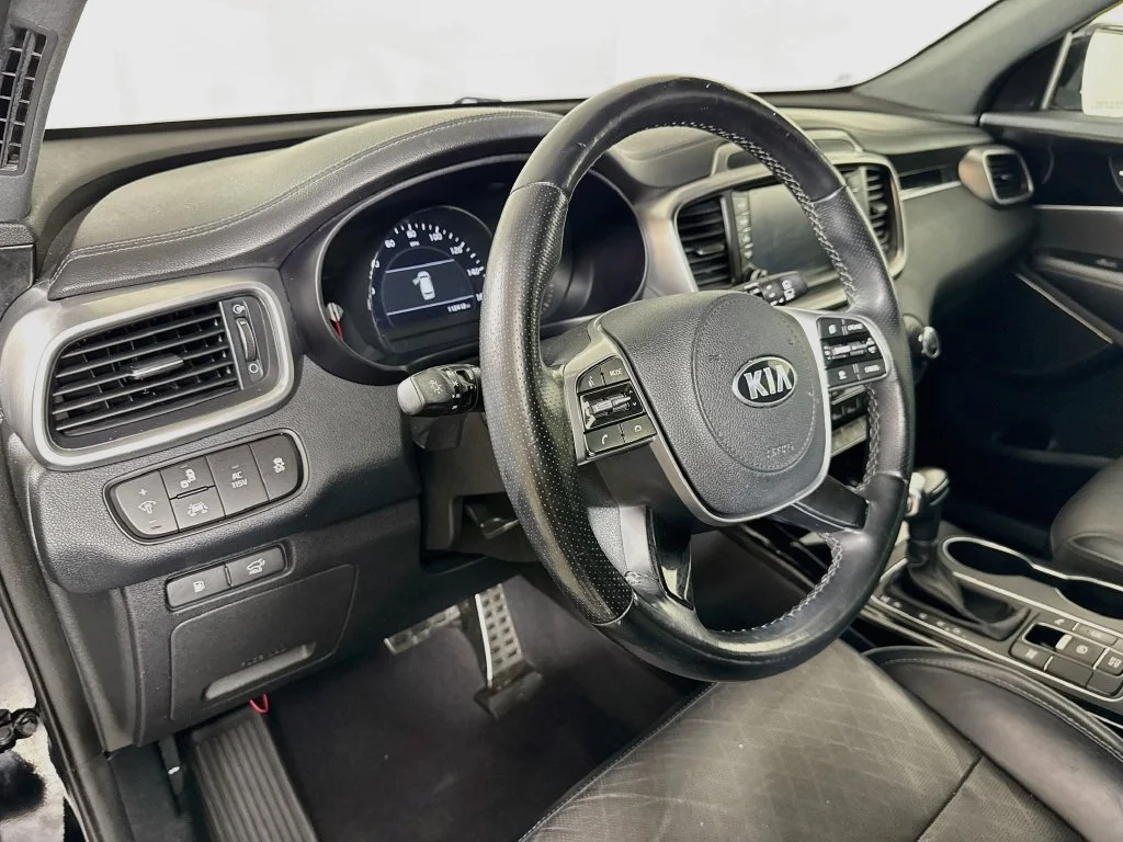 Used 2019 Black Kia SX Limited image 9