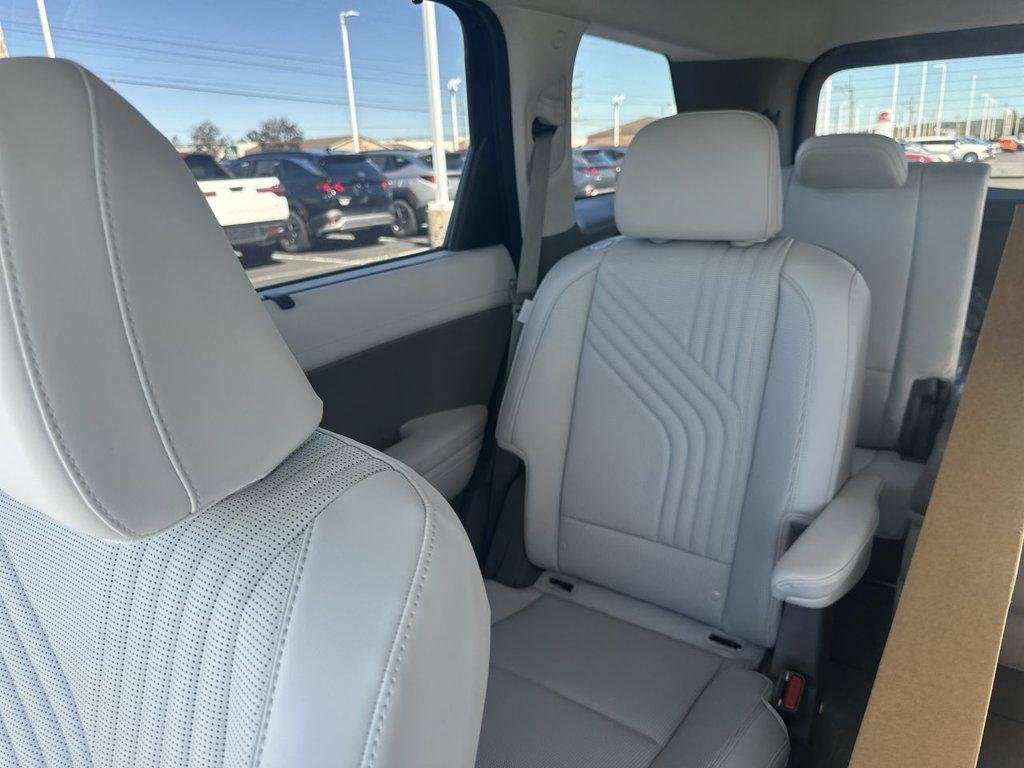 New 2026 Red Hyundai SEL Premium AWD image 12