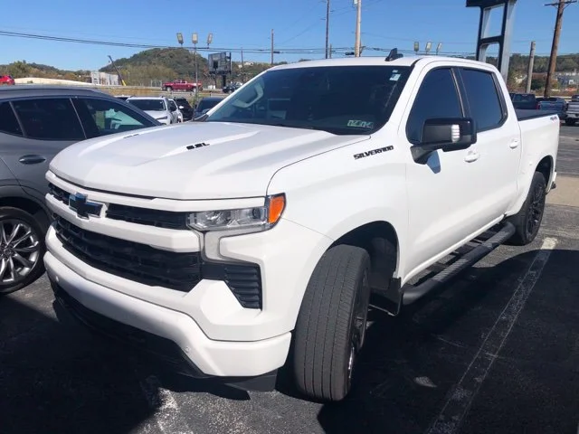 Certified Used 2025 White Chevrolet RST image 3