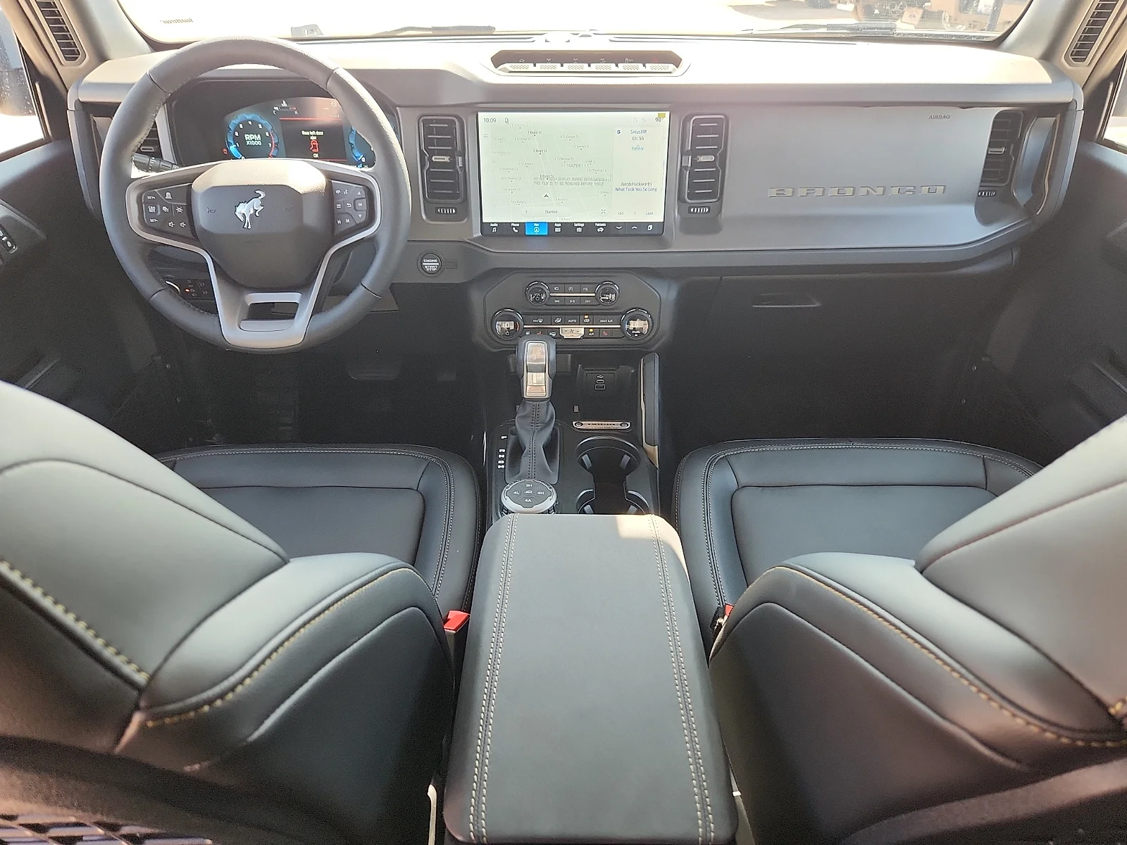 New 2026 Velocity Blue Metallic Ford Badlands® image 13