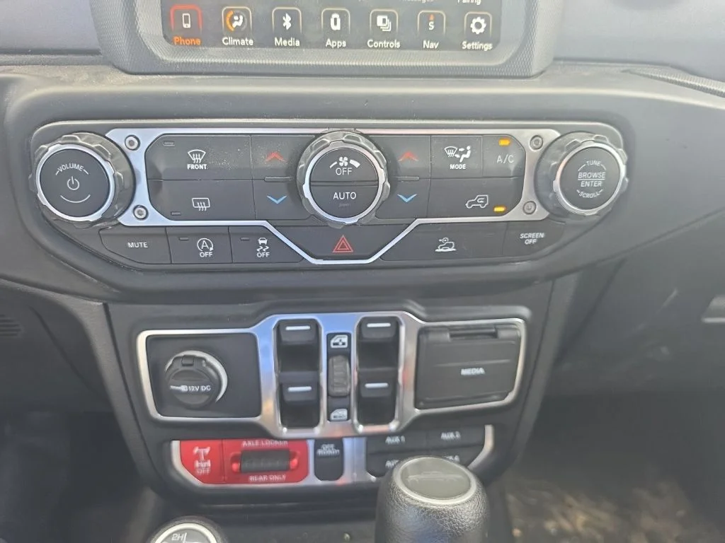 Used 2021 Blue Jeep Mojave image 23