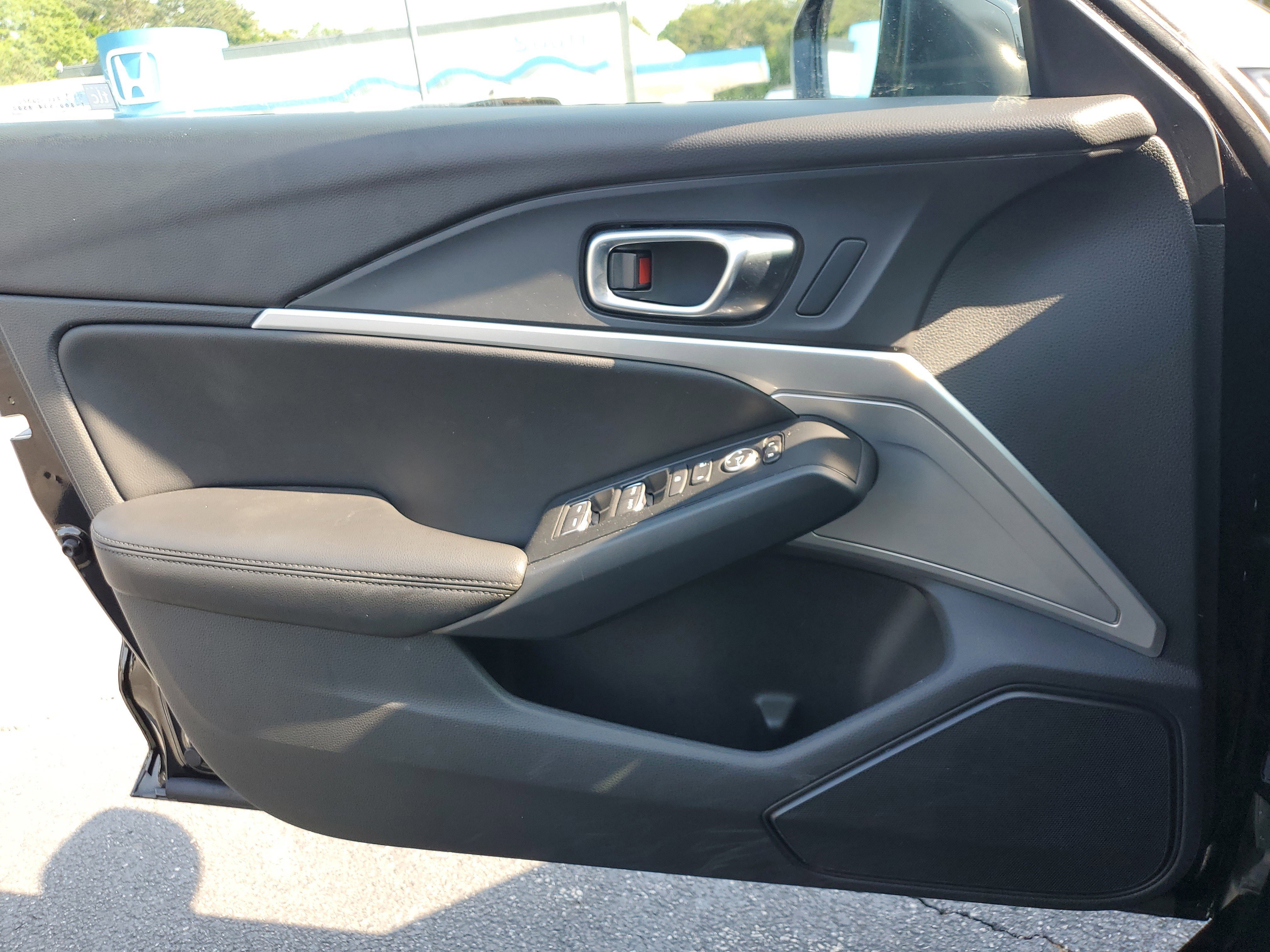 Used 2025 Black Pearl Acura Base image 28