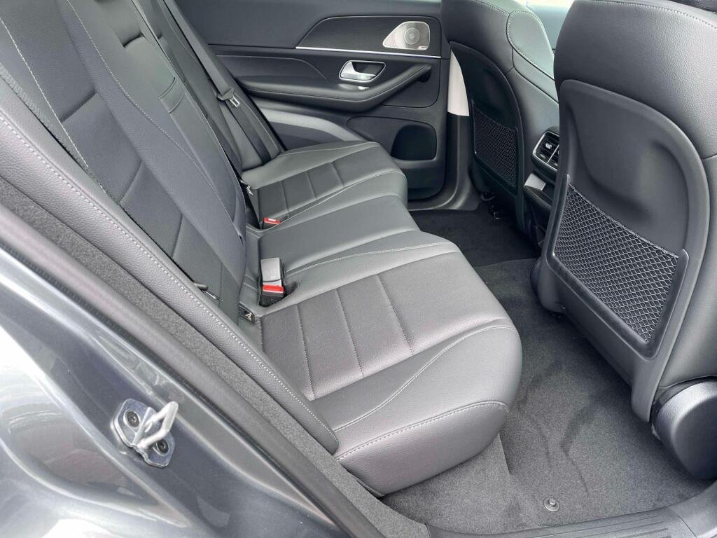 New 2026 Selenite Grey Metallic Mercedes-Benz GLE 450 image 19