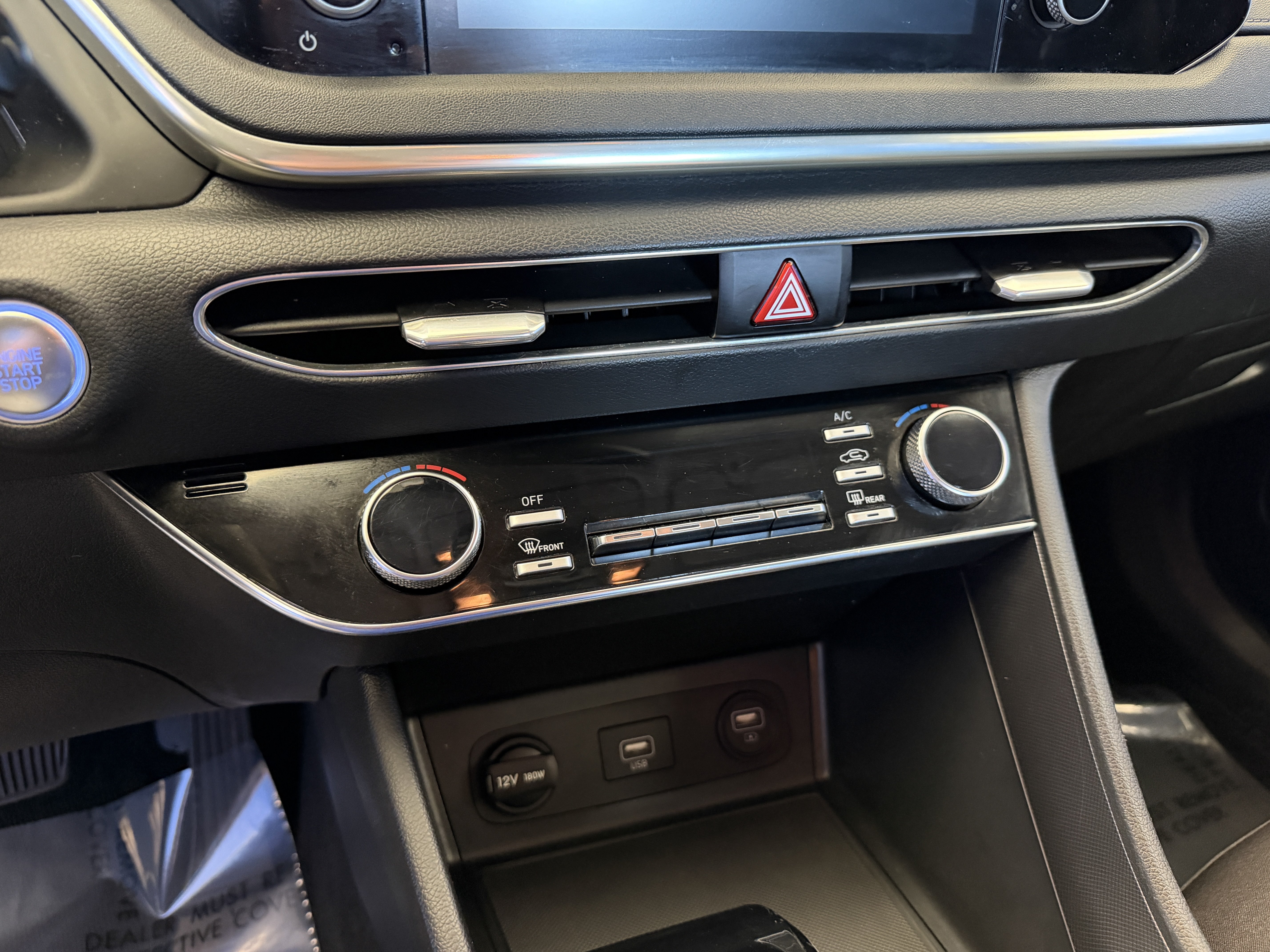 Used 2021 Quartz White Hyundai SEL image 21