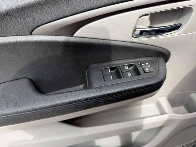 Used 2020  Honda LX image 15