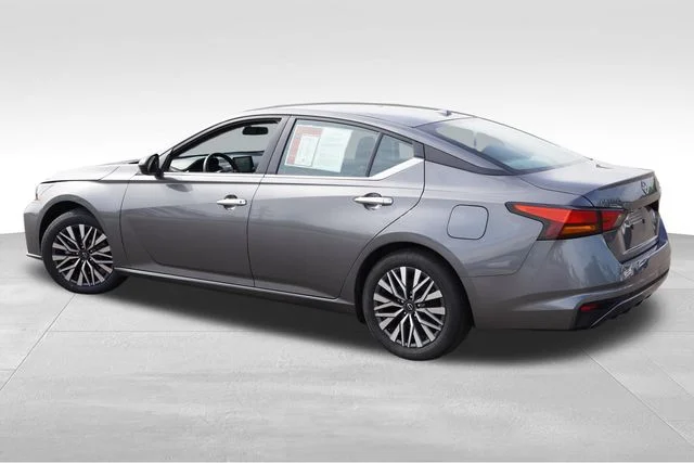 Certified Used 2024 Gray Nissan 2.5 SV image 8