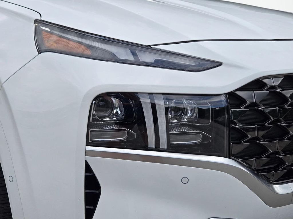 Used 2023 White Hyundai Calligraphy image 2