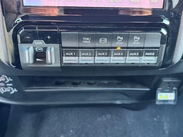 2026 RAM 2500 Tradesman/Black Express - Photo 14