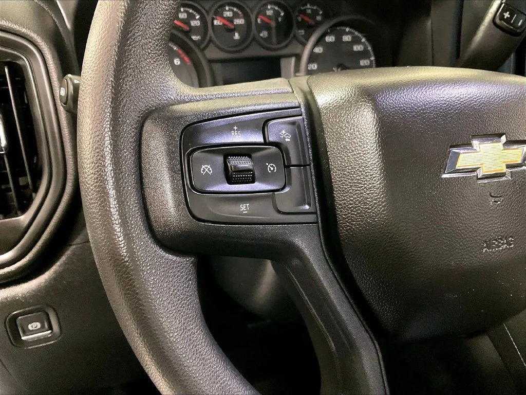 Used 2023 Blue Chevrolet Custom image 22