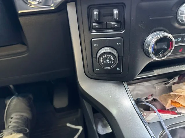 Used 2021 Silver Ford Lariat image 5