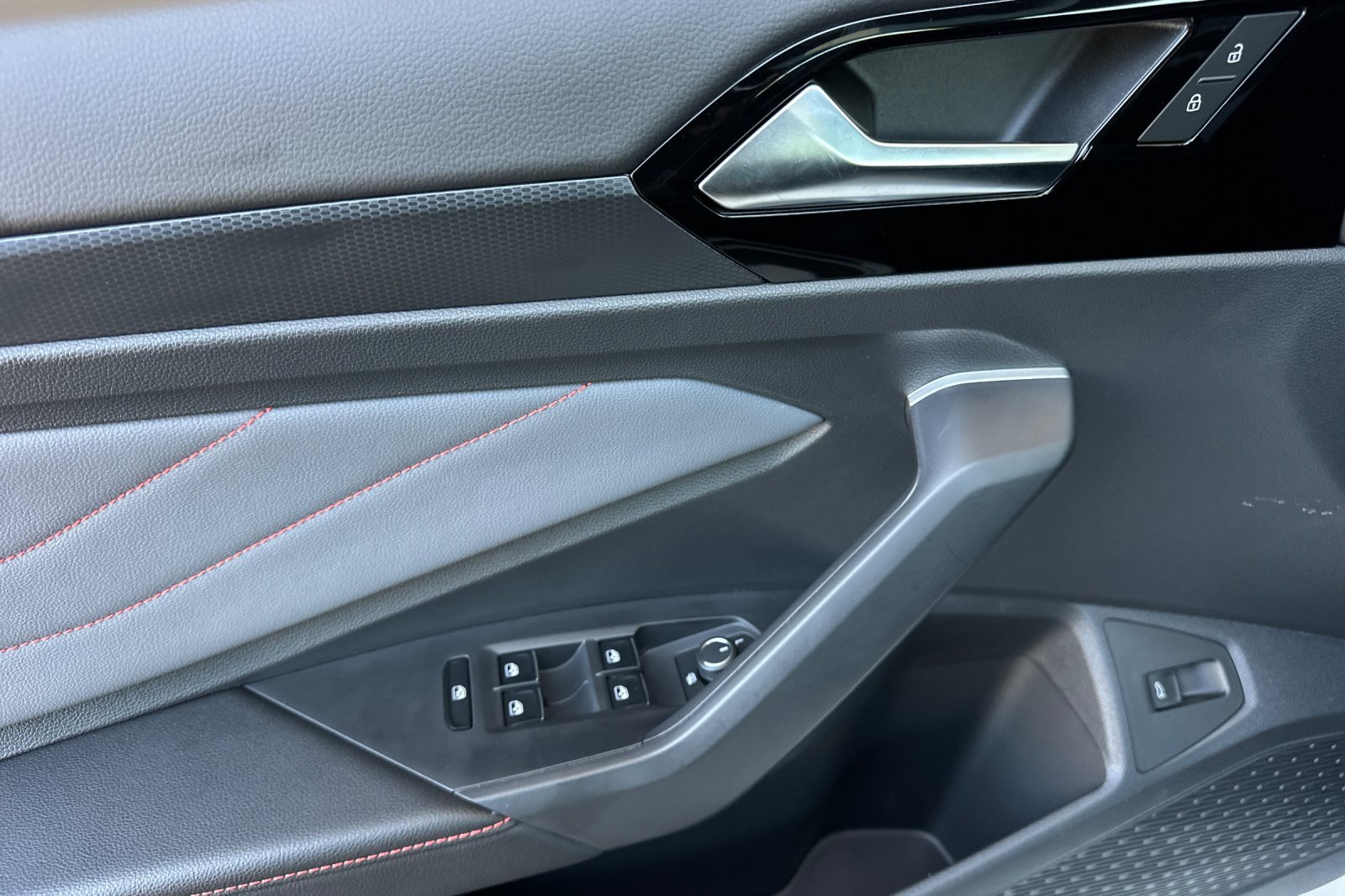 New 2026  Volkswagen 2.0T Autobahn image 11