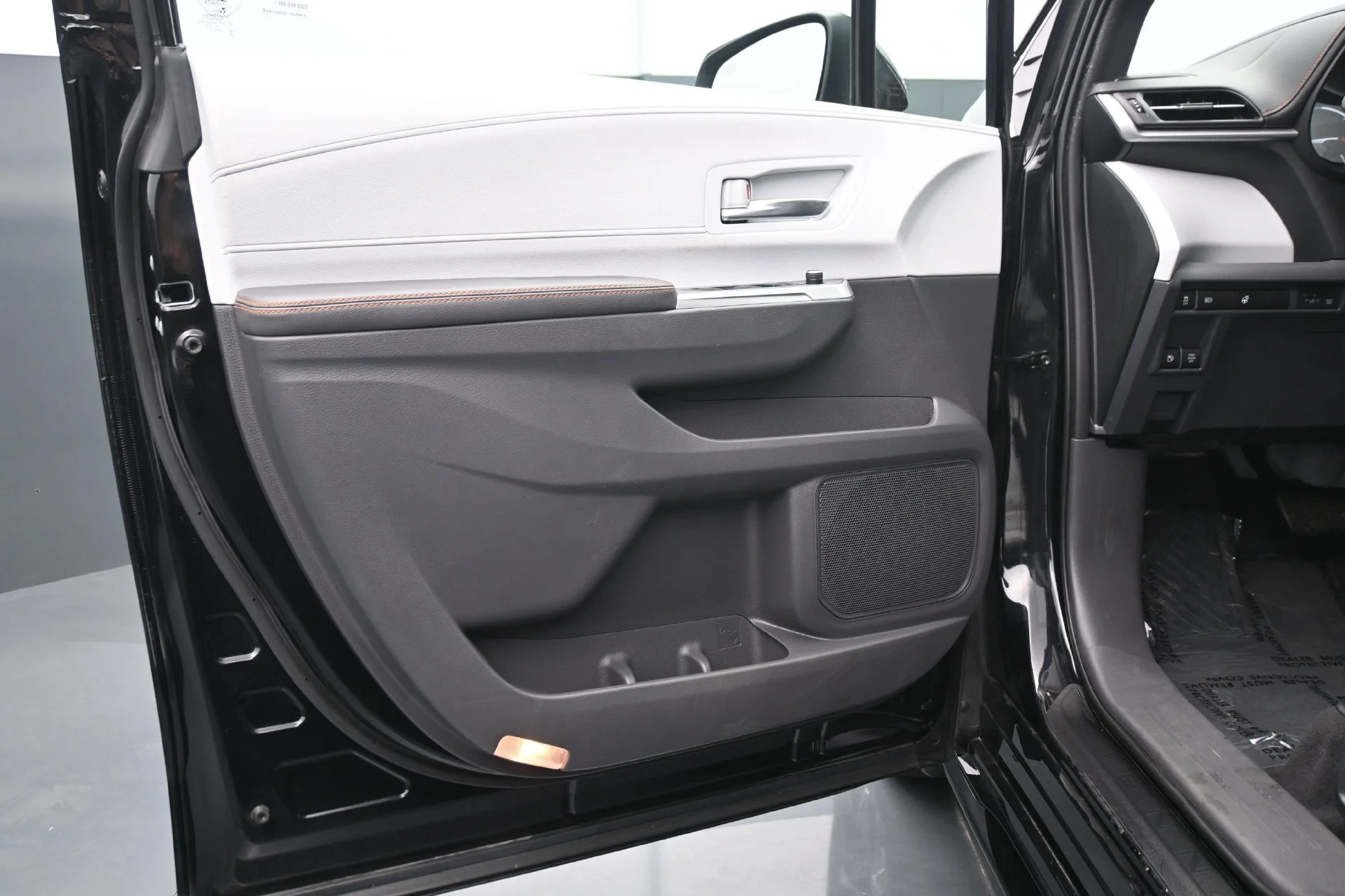 Used 2022 Black Toyota XSE image 20