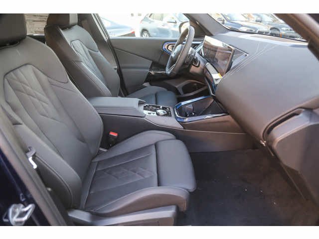 Used 2026 Tanzanite Blue II Metallic BMW 30 xDrive image 13