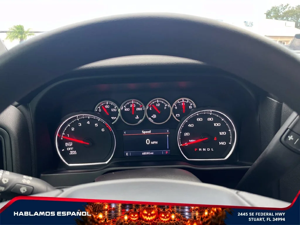 Used 2021 SUMMIT WHITE Chevrolet Custom image 21