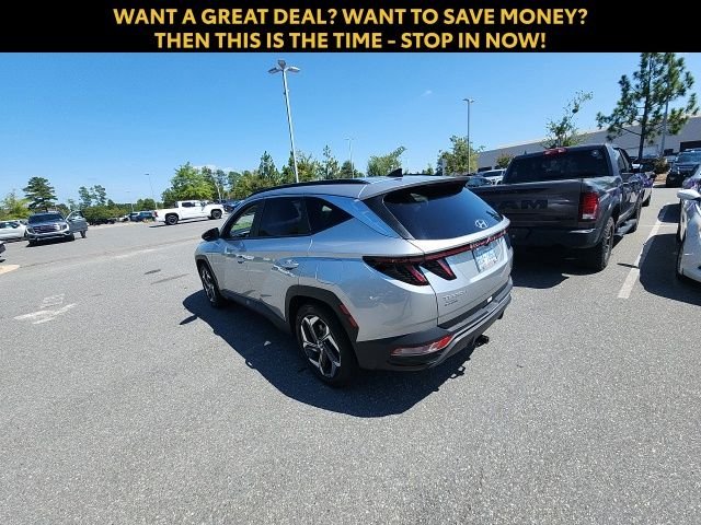 Used 2024 Silver Hyundai SEL image 10