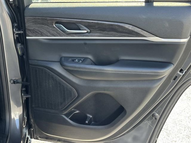 Used 2025 Gray Jeep Limited image 19