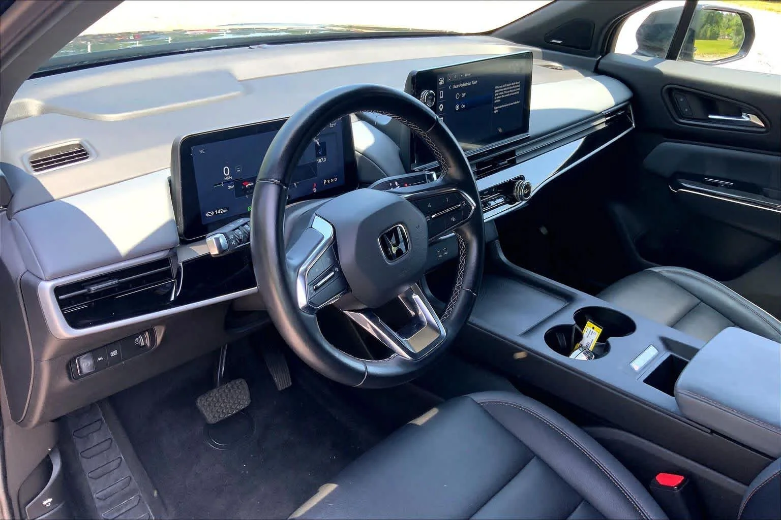 Used 2024 Raven Black Honda Touring image 17