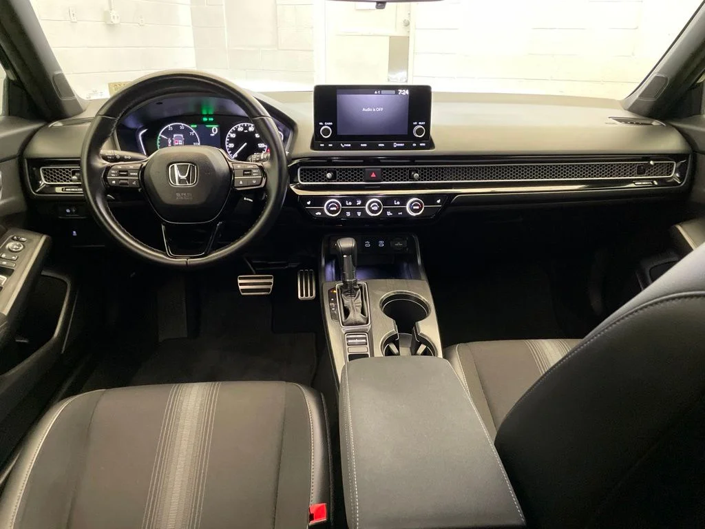 Used 2025 Black Honda Sport image 19