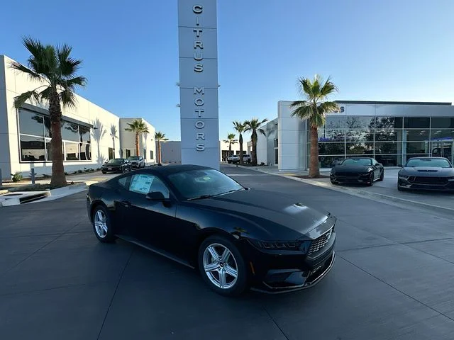 2026 Ford Mustang EcoBoost Fastback's photo
