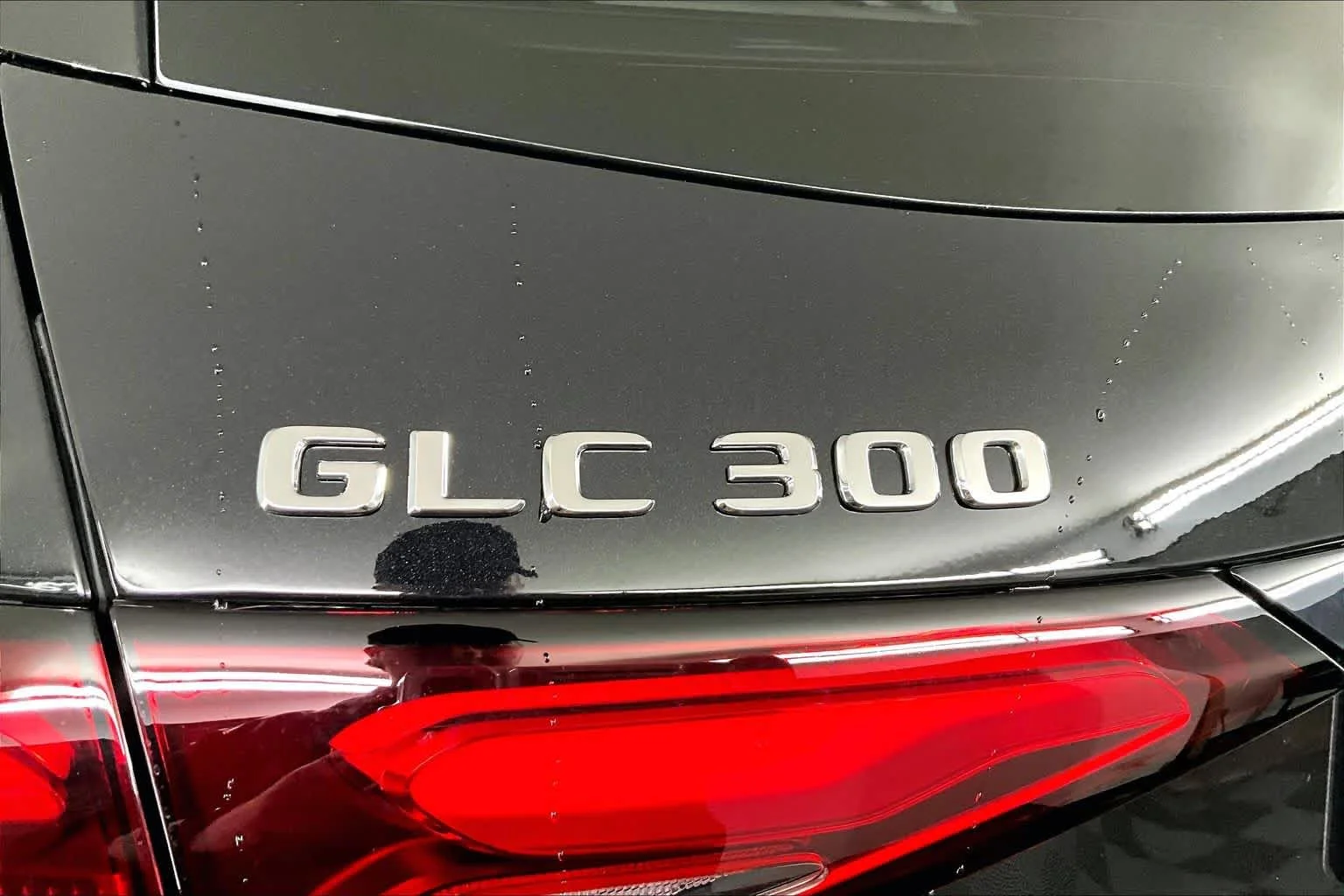 New 2026 Obsidian Black Metallic Mercedes-Benz GLC 300 image 7