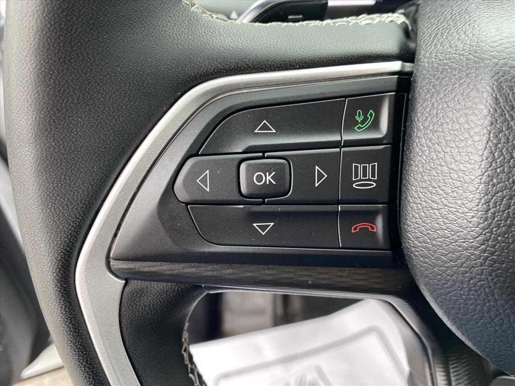 Used 2023 Bright White Clearcoat Jeep Altitude image 15