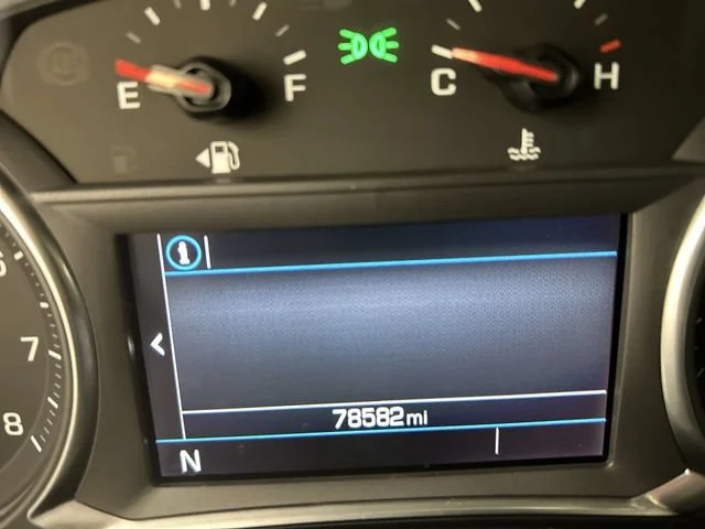 Used 2018 RED QUARTZ TINTCOAT GMC Denali image 31