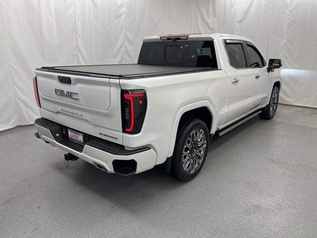 Used 2025 White GMC Denali Ultimate image 5