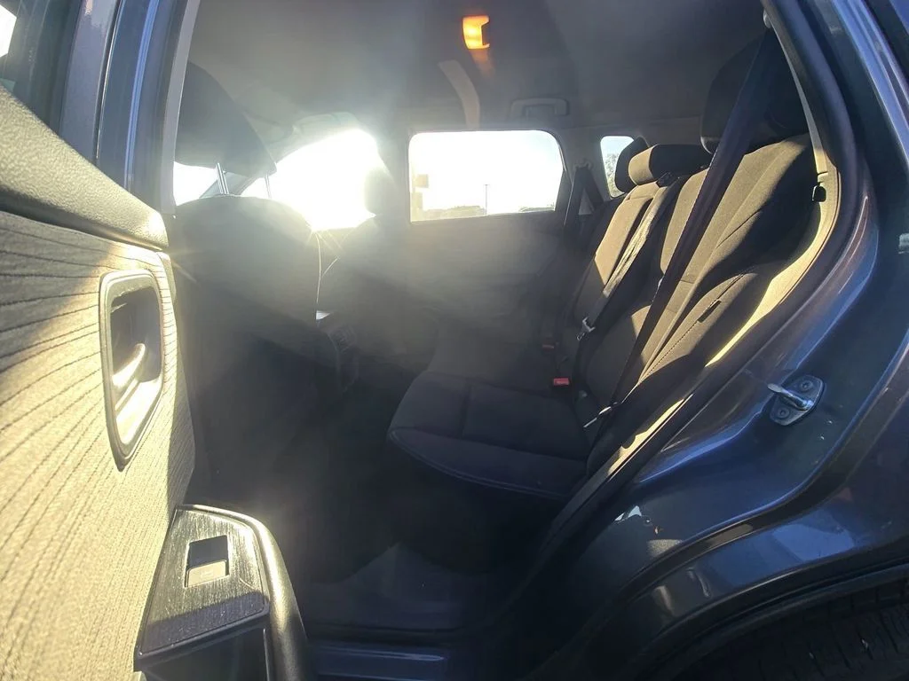 Used 2023 Gray Nissan S image 11
