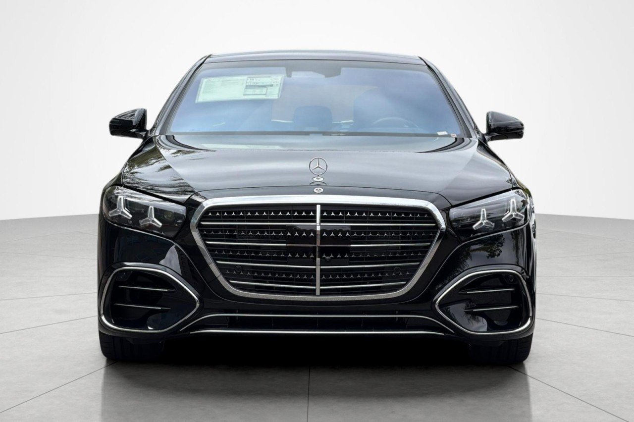 New 2027 Black Mercedes-Benz S 580 4MATIC® Sedan image 8