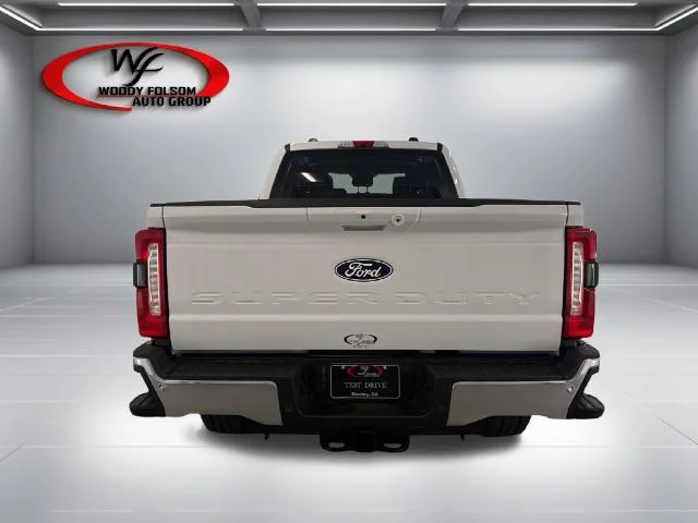 New 2027 Oxford White Ford F-250® Lariat® image 22