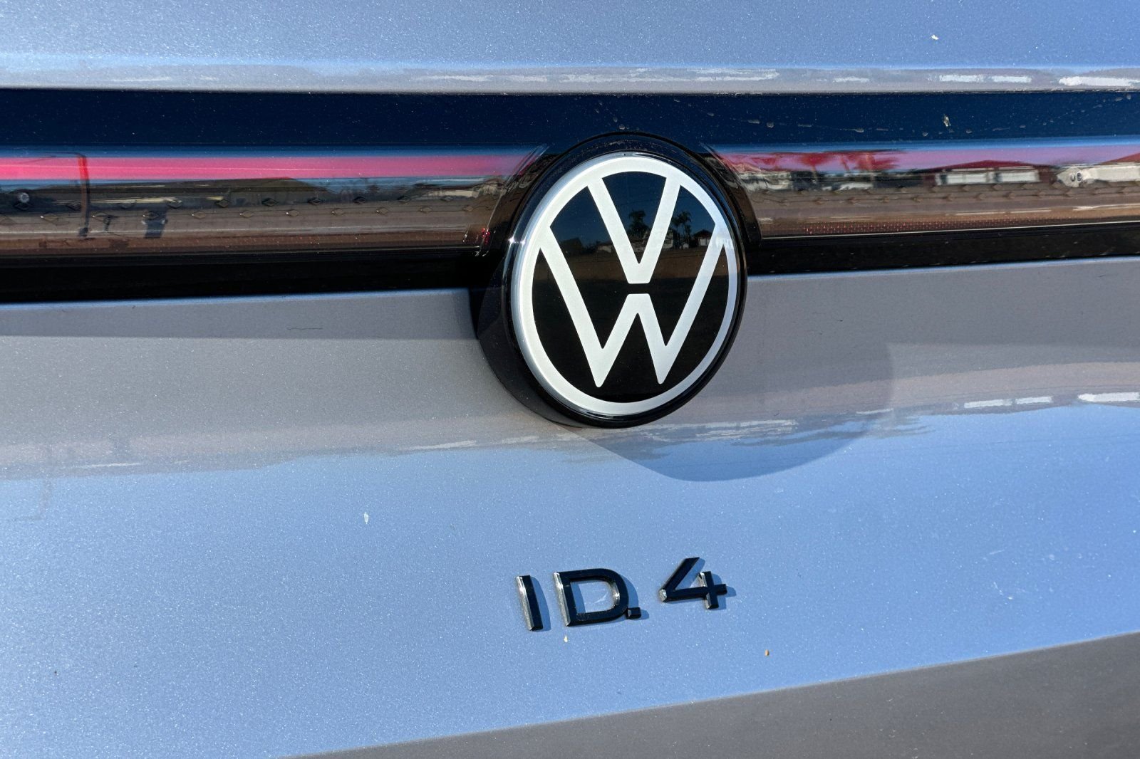 New 2026 Silver Mist Metallic Volkswagen Pro S image 27