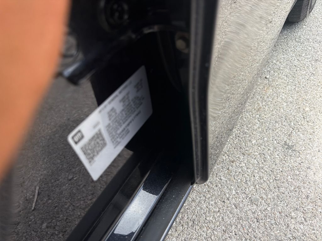 Used 2023 Gray Chevrolet LT image 23