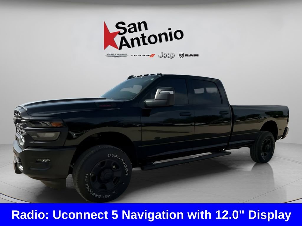 New 2026 Diamond Black Crystal Pearl-Coat Exterior Paint RAM Tradesman image 9