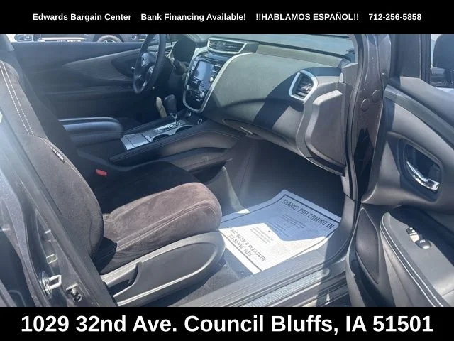 Used 2016 Gray Nissan S image 9
