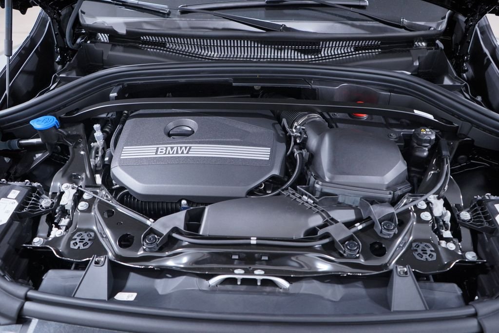 New 2027  BMW xDrive28i image 23