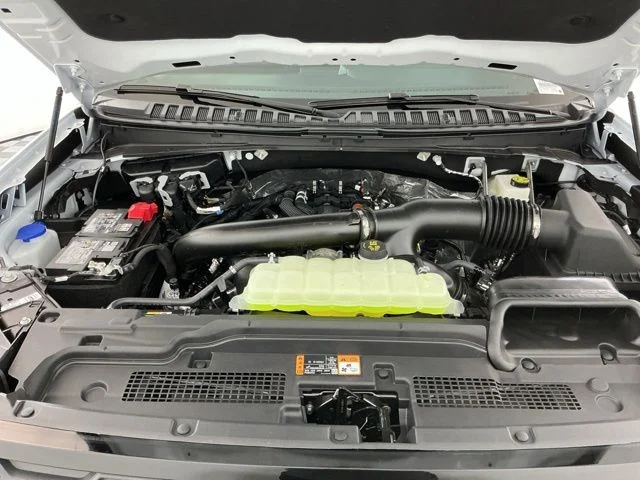 New 2026 Oxford White Ford Tremor image 37