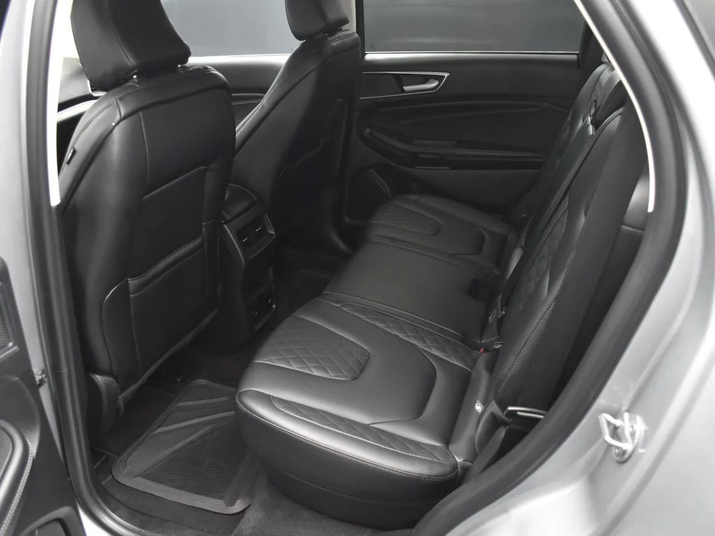 2024 Ford Edge Titanium - Photo 20