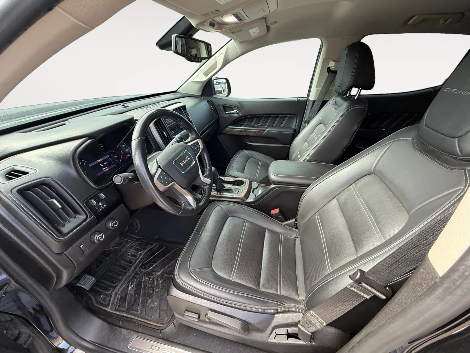 Certified Used 2021 Onyx Black GMC Denali image 17