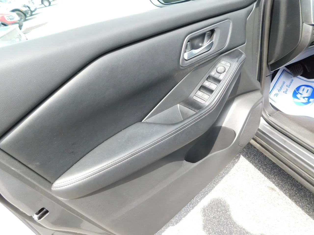 Used 2025 Gun Metallic Nissan AWD SV image 29