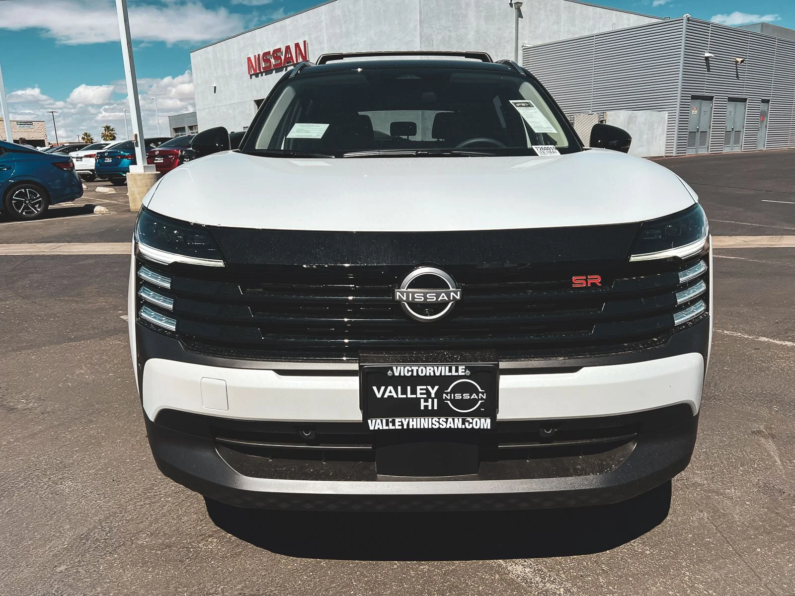 New 2026 Aspen White TriCoat / Super Black Two-tone Nissan SR image 12