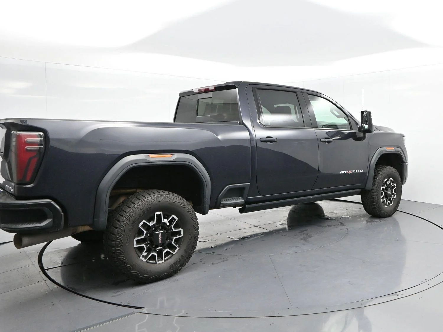 Used 2024 Titanium Rush Metallic GMC AT4X image 7