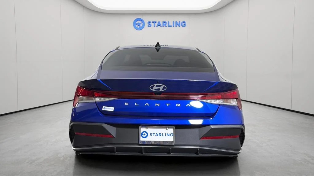 Used 2024 Blue Hyundai SEL image 7